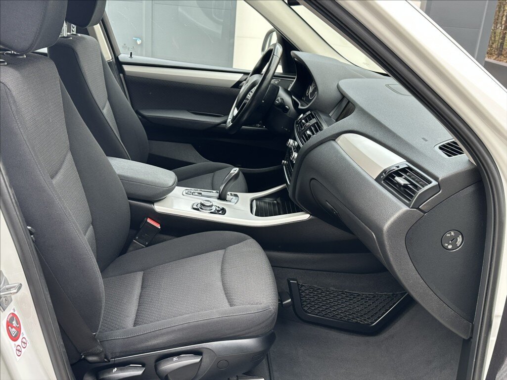BMW X3 SUV / Terénní 2,0 l 180 kw