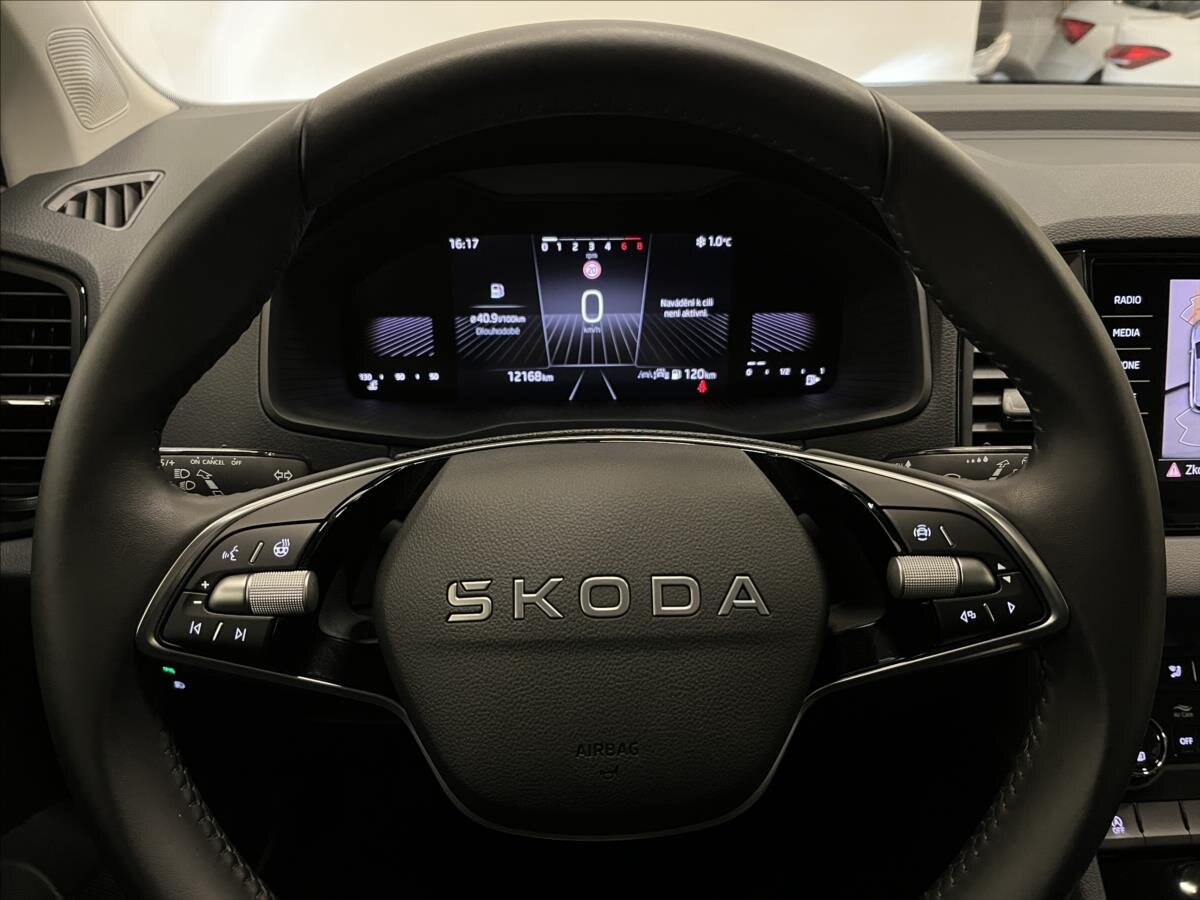 Škoda Karoq SUV 1,5 l 110 kw