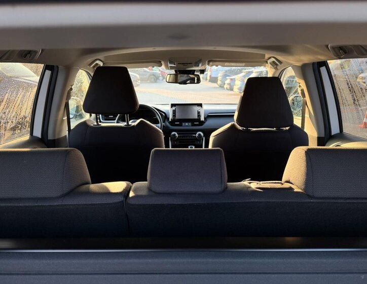 Toyota RAV4 Kombi 2,0 l 129 kw