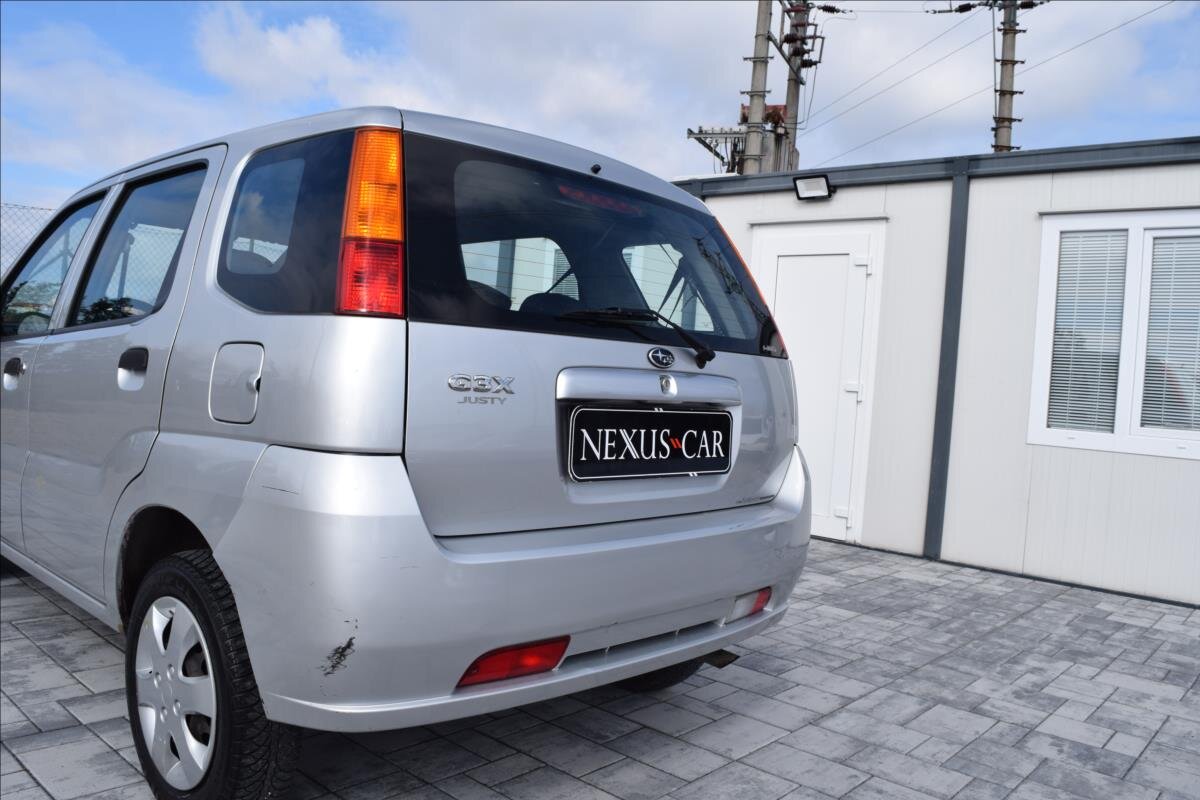 Subaru Justy Hatchback 1,3 l 66 kw