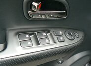 KIA Carens Hatchback 1,6 l 94 kw