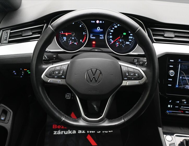 Volkswagen Passat Kombi 2,0 l 110 kw