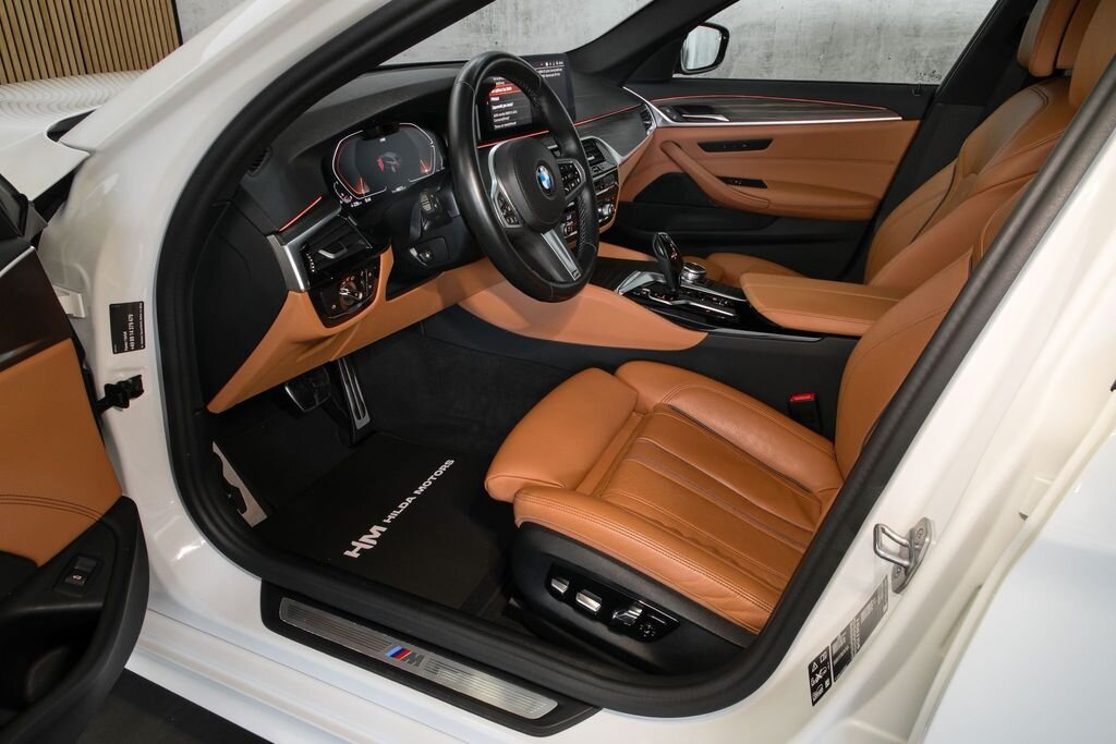 BMW Řada 5 Kombi 3,0 l 245 kw