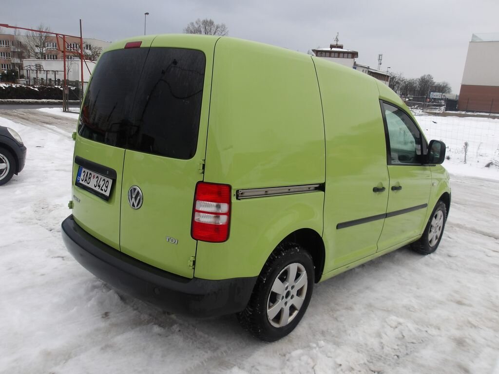 Volkswagen Caddy Skříň 1,6 l 55 kw