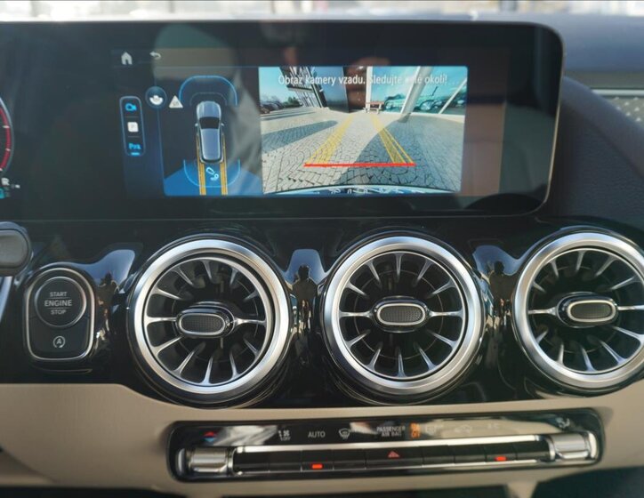 Mercedes-Benz GLA SUV 2,0 l 110 kw