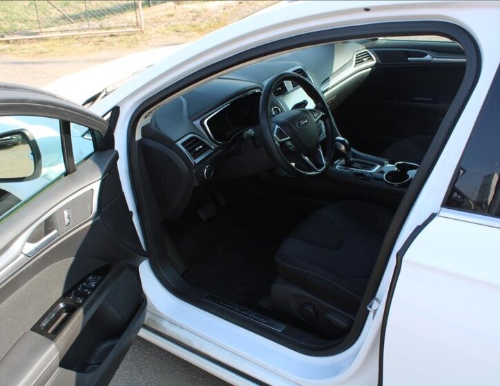 Ford Mondeo Kombi 2,0 l 110 kw