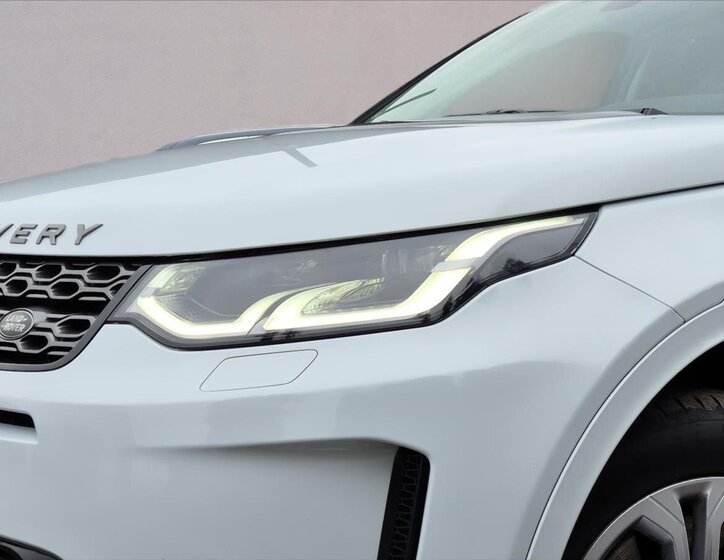Land Rover Discovery Sport SUV 2,0 l 132 kw