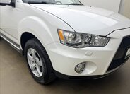 Mitsubishi Outlander SUV / Terénní 2,2 l 115 kw