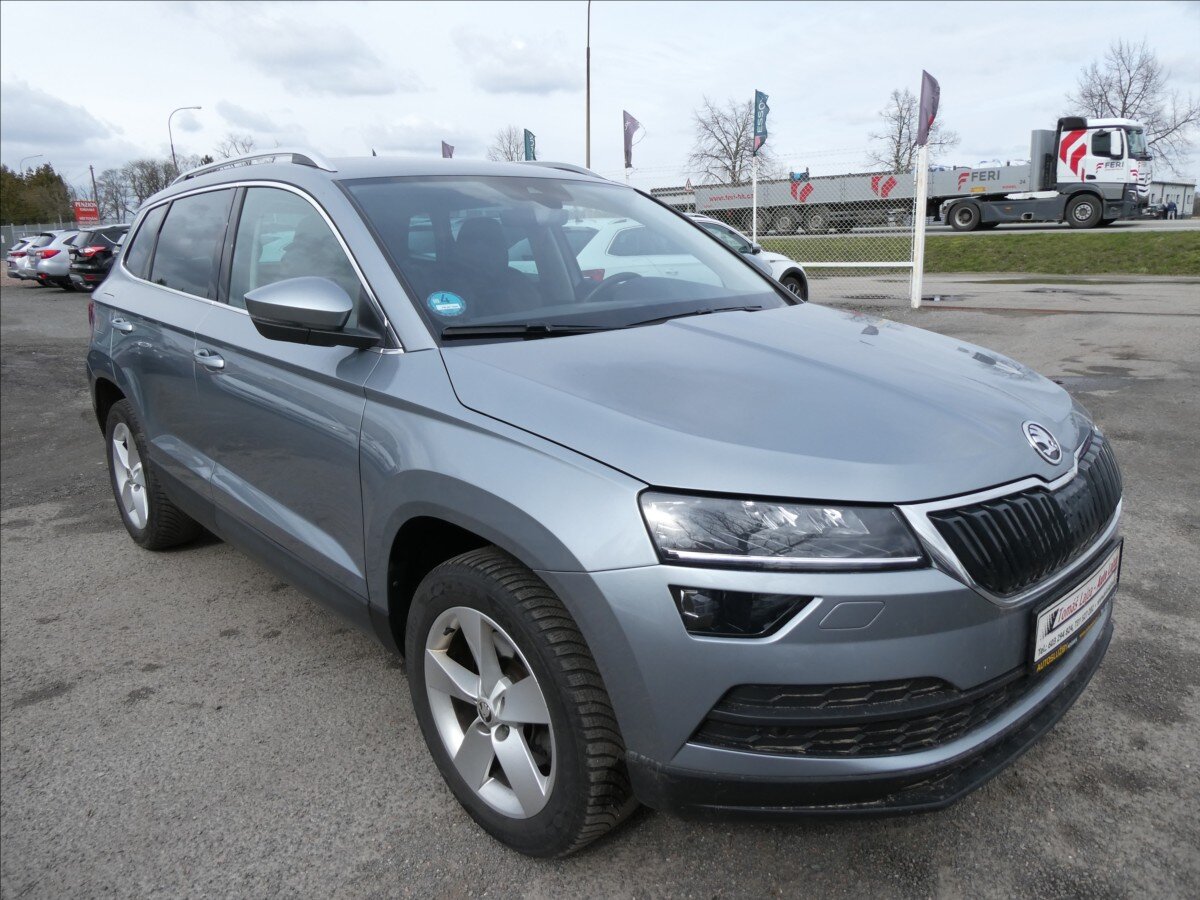 Škoda Karoq SUV / Terénní 2,0 l 110 kw