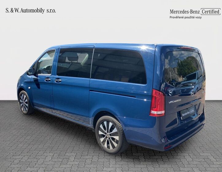 Mercedes-Benz Vito 12