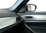 BMW Řada 5 Sedan 3,0 l 195 kw