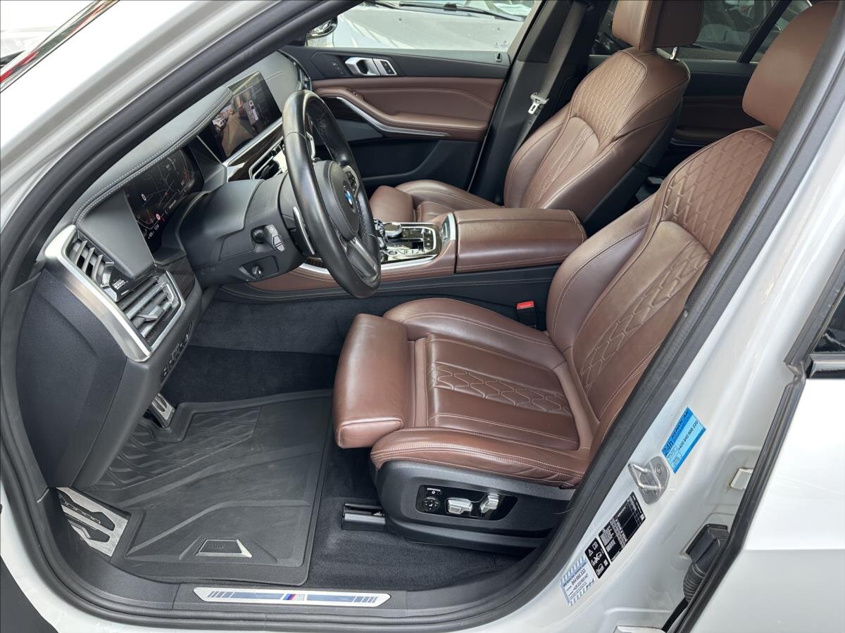 BMW X5 SUV / Terénní 3,0 l 195 kw