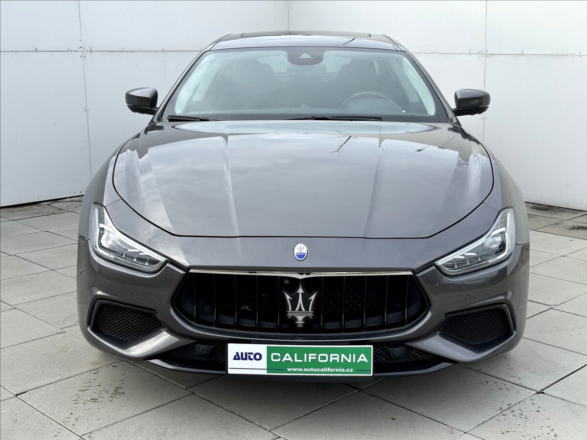 Maserati Ghibli Sedan 3,0 l 316 kw