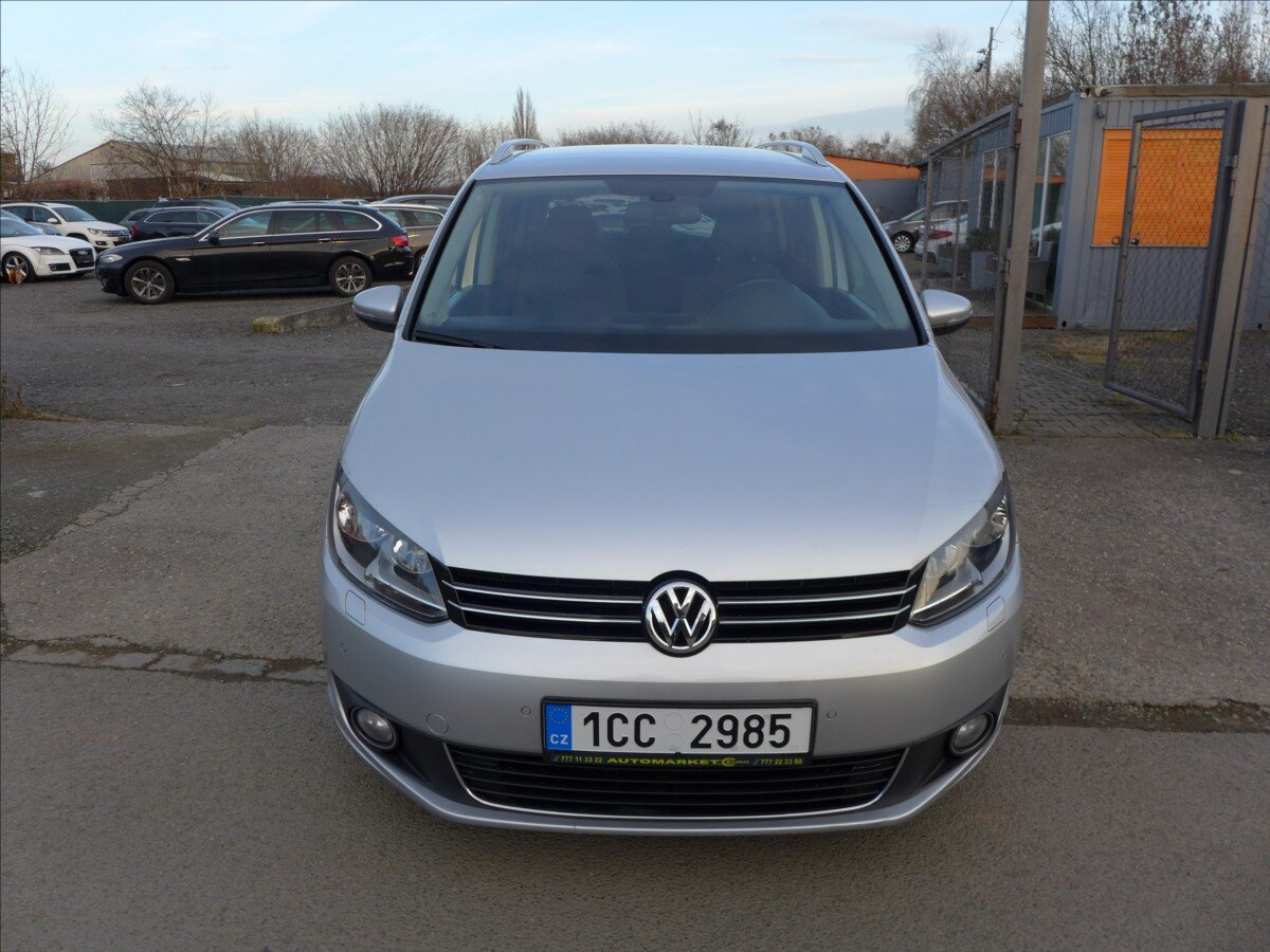 Volkswagen Touran Kombi 1,6 l 77 kw