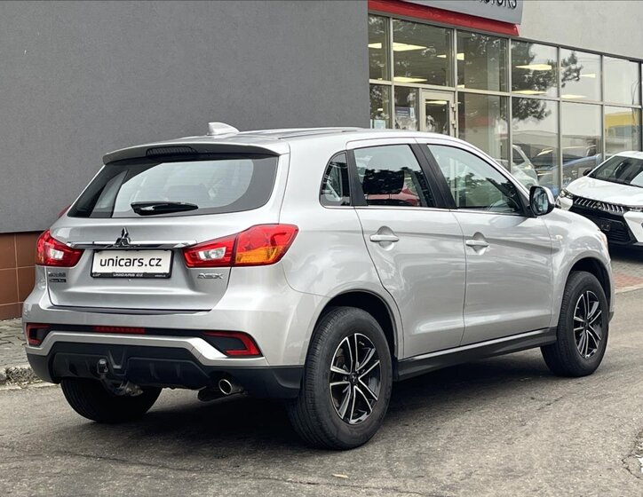 Mitsubishi ASX SUV / Terénní 1,6 l 86 kw
