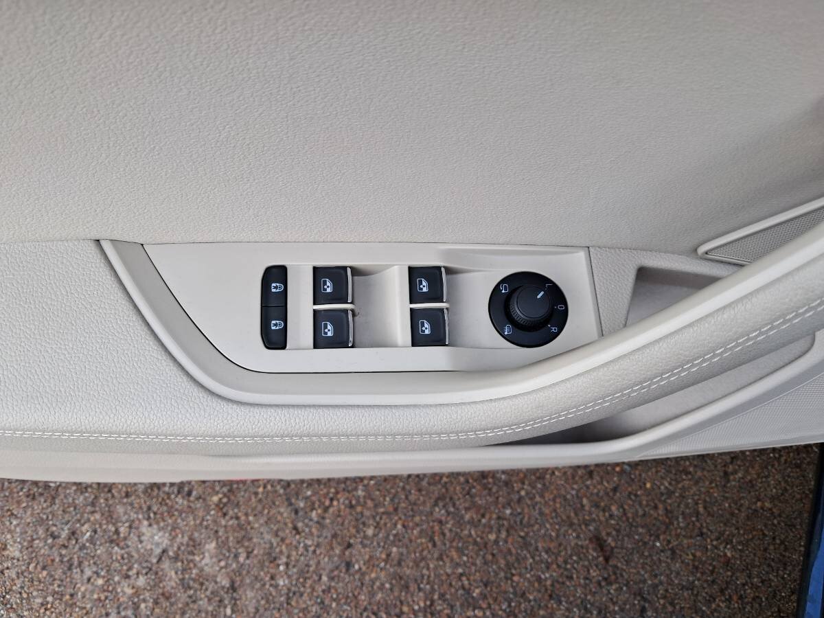 Škoda Superb Liftback 1,4 l 115 kw