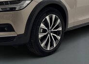 Volvo V90 Kombi 2,0 l 145 kw