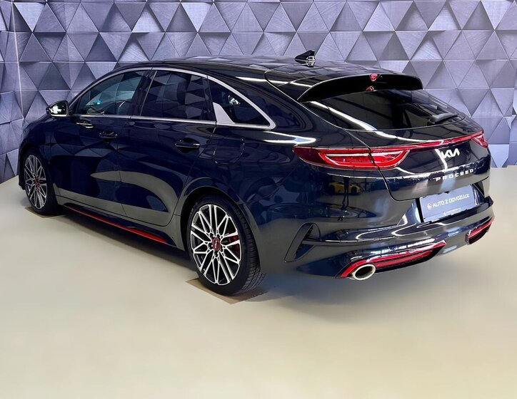 KIA Pro_Ceed Hatchback 1,6 l 150 kw