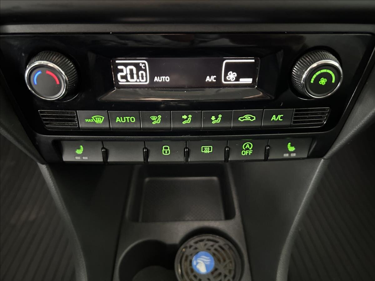 Škoda Rapid Sedan 999,0 81 kw