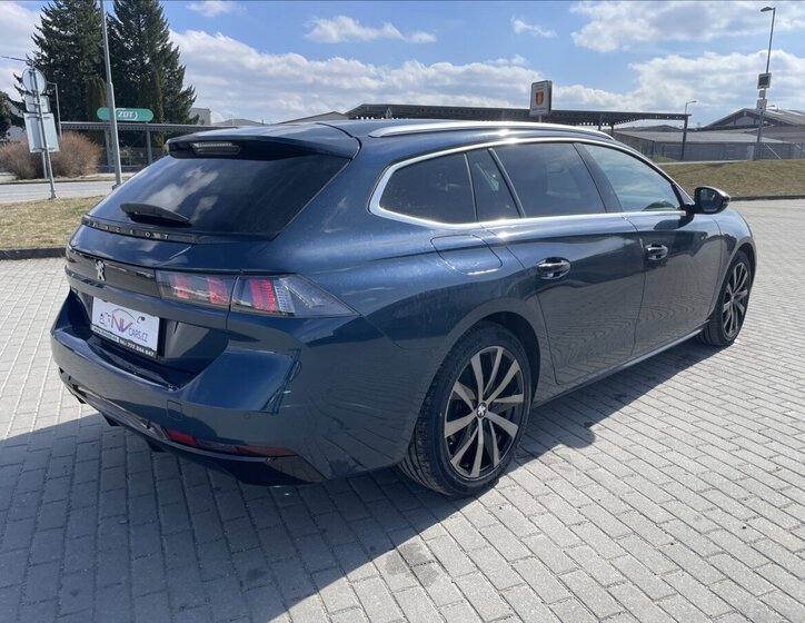 Peugeot 508 Kombi 2,0 l 120 kw