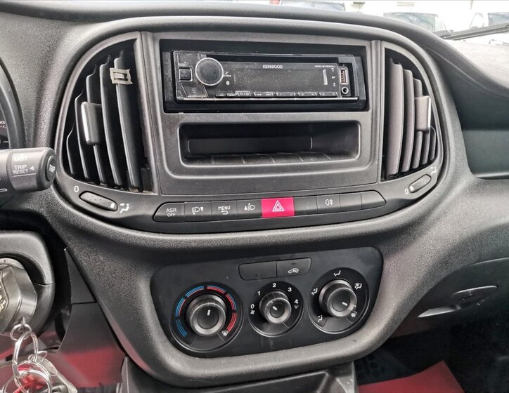 Fiat Dobló Pick-up 1,2 l 70 kw