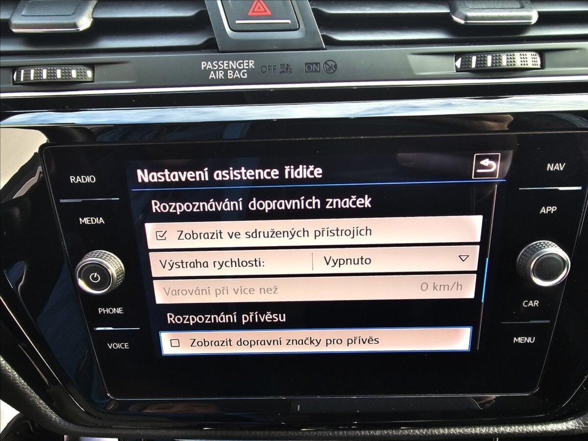 Volkswagen Touran Kombi 1,4 l 110 kw