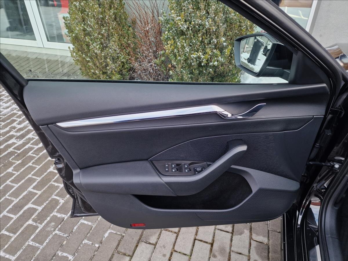 Škoda Octavia Sedan 1,5 l 110 kw