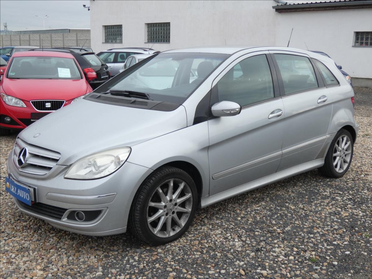 Mercedes-Benz Třídy B Hatchback 2,0 l 80 kw
