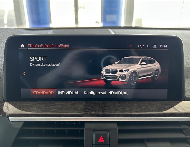 BMW X4 SUV / Terénní 2,0 l 140 kw