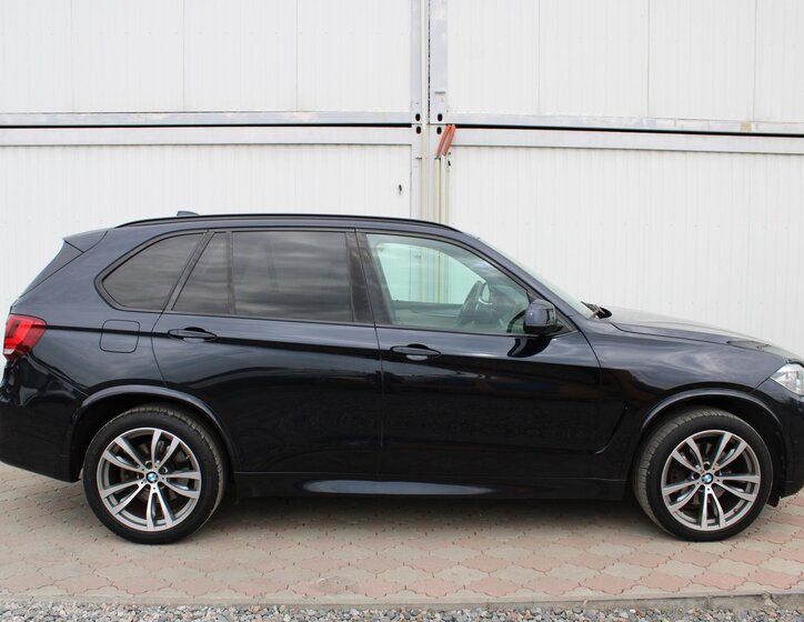 BMW X5 SUV / Terénní 3,0 l 225 kw