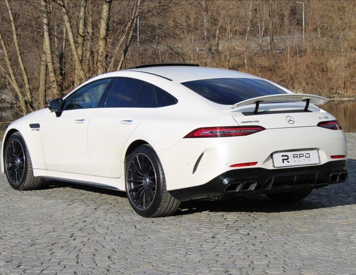 Mercedes-Benz AMG GT Kombi 4,0 l 430 kw