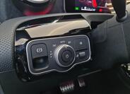 Mercedes-Benz CLA 11