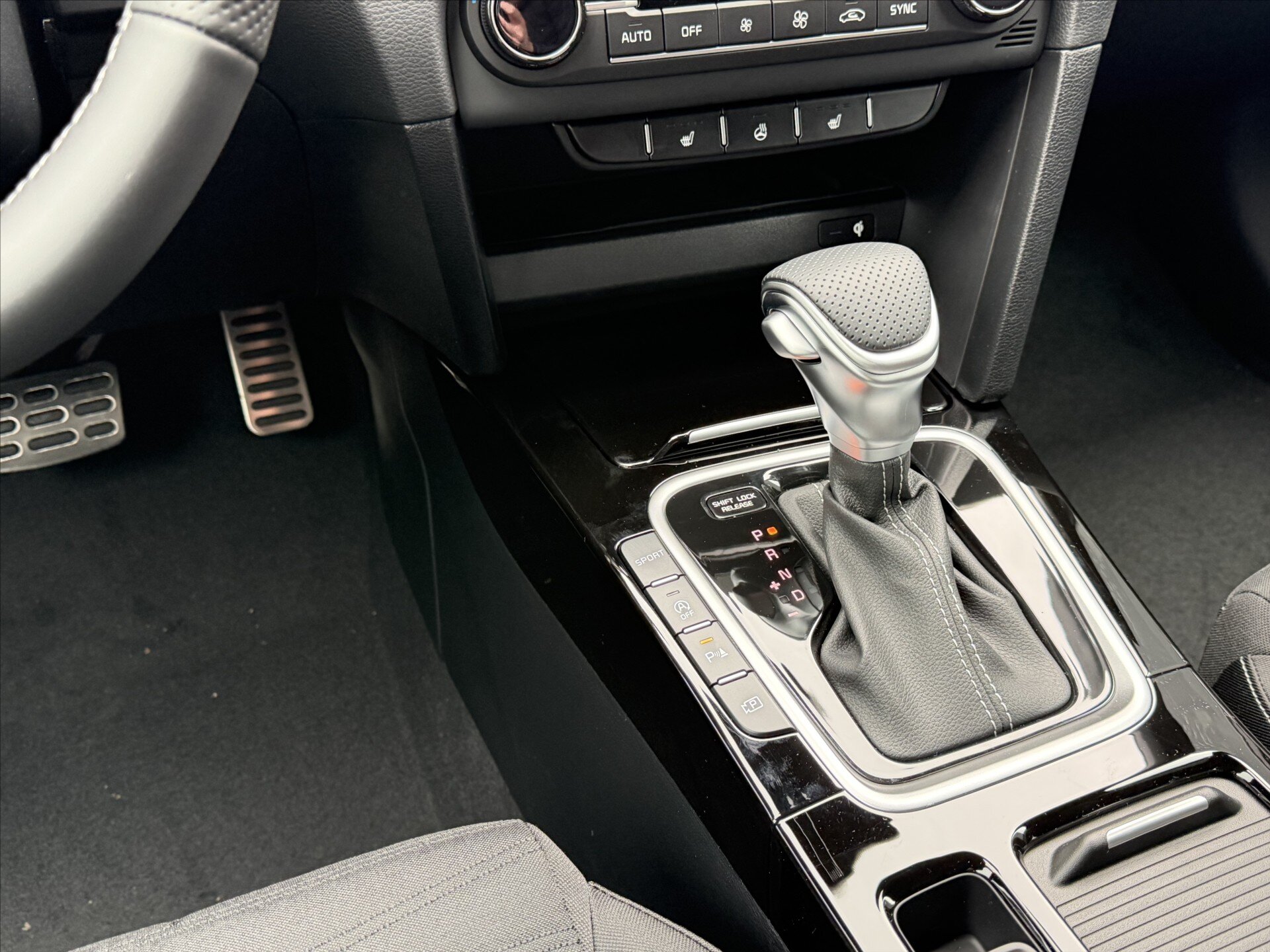 KIA XCeed SUV / Terénní 1,6 l 0