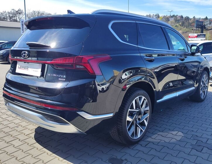 Hyundai Santa Fe SUV / Terénní 2,2 l 142 kw
