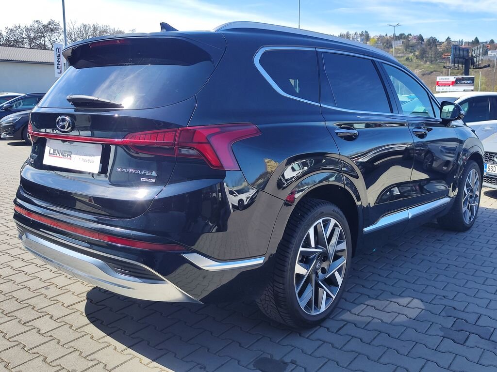 Hyundai Santa Fe SUV / Terénní 2,2 l 142 kw