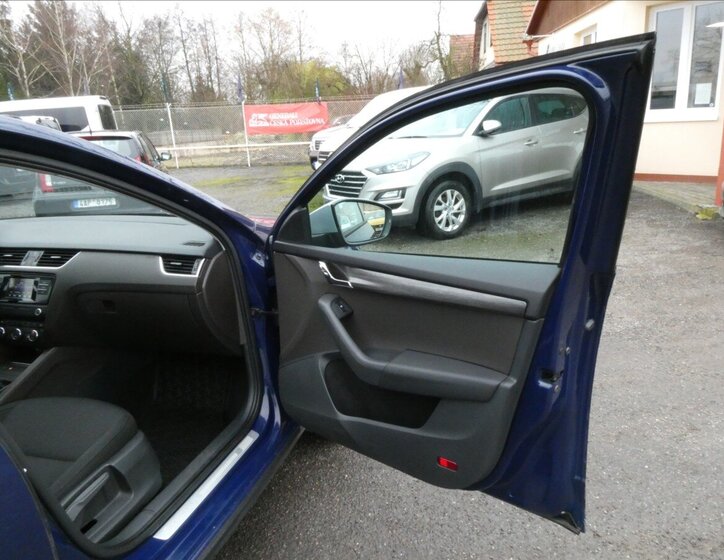 Škoda Octavia Kombi 2,0 l 110 kw