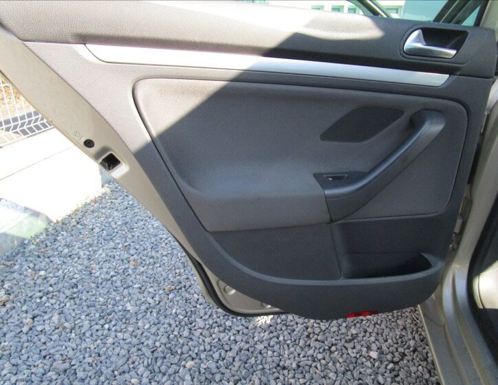 Volkswagen Golf Kombi 1,4 l 90 kw