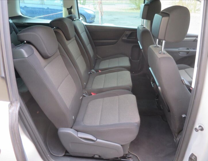 Volkswagen Sharan MPV 1,4 l 110 kw