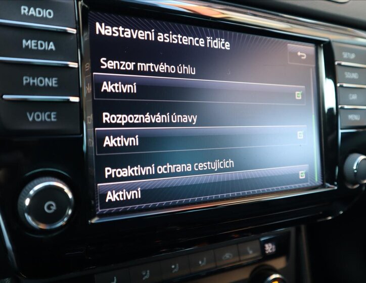 Škoda Superb Kombi 2,0 l 110 kw