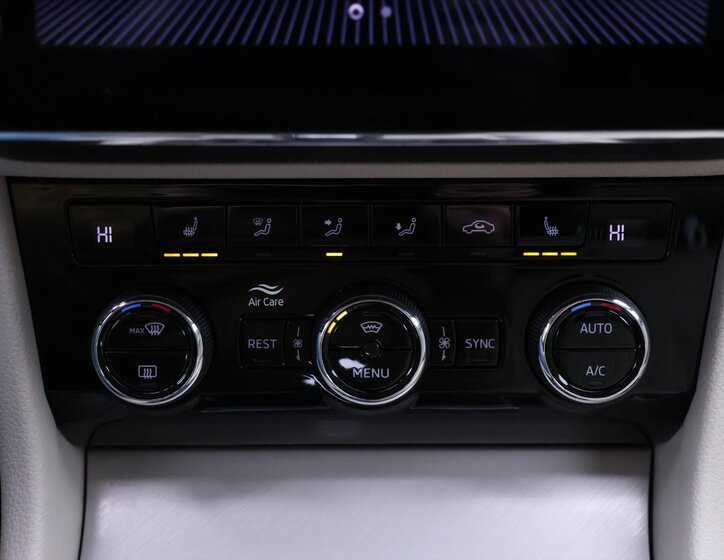 Škoda Superb Liftback 2,0 l 110 kw