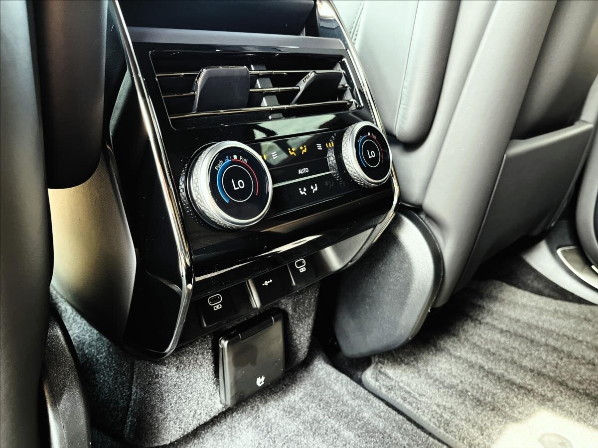 Land Rover Range Rover Sport SUV / Terénní 3,0 l 405 kw