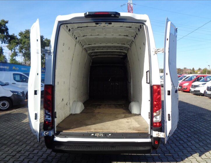 Iveco Daily Ostatní 2,3 l 100 kw