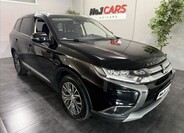 Mitsubishi Outlander 2