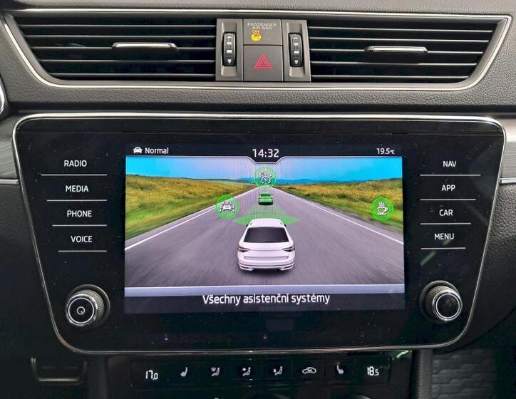 Škoda Superb Kombi 2,0 l 147 kw