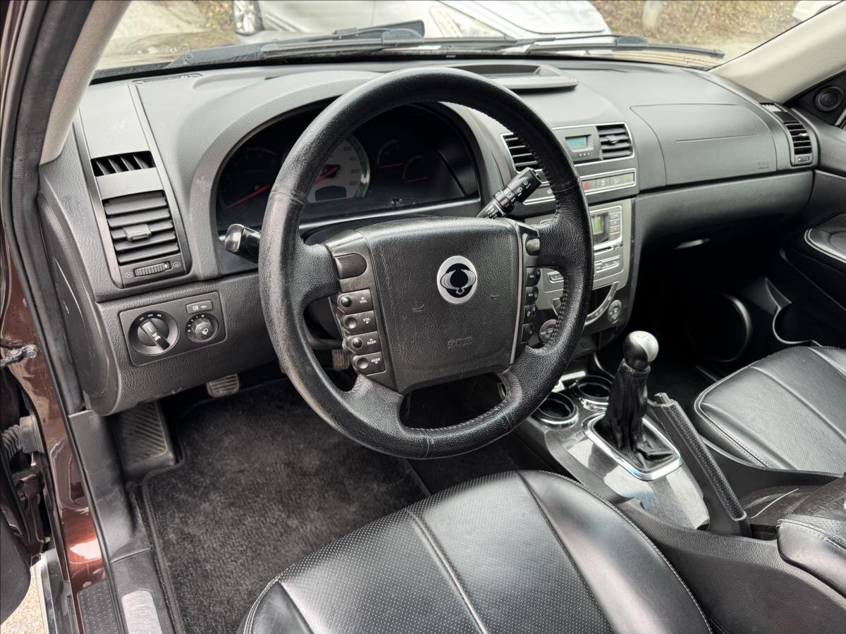 SsangYong Rexton SUV / Terénní 2,0 l 114 kw