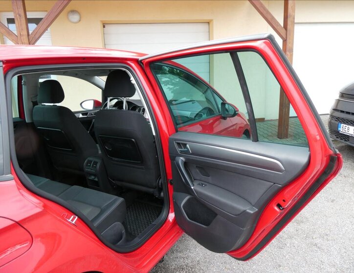 Volkswagen Golf Sportsvan MPV 999,0 85 kw