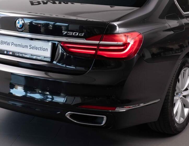BMW Řada 7 9