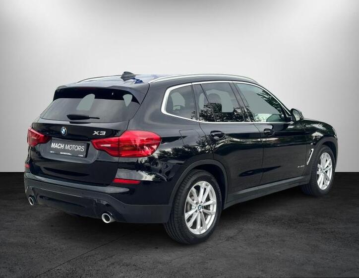 BMW X3 4