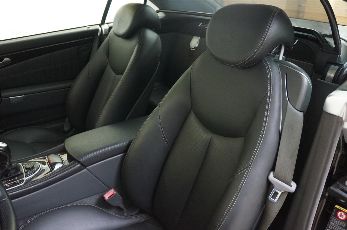 Mercedes-Benz SL Kabriolet 5,5 l 471 kw