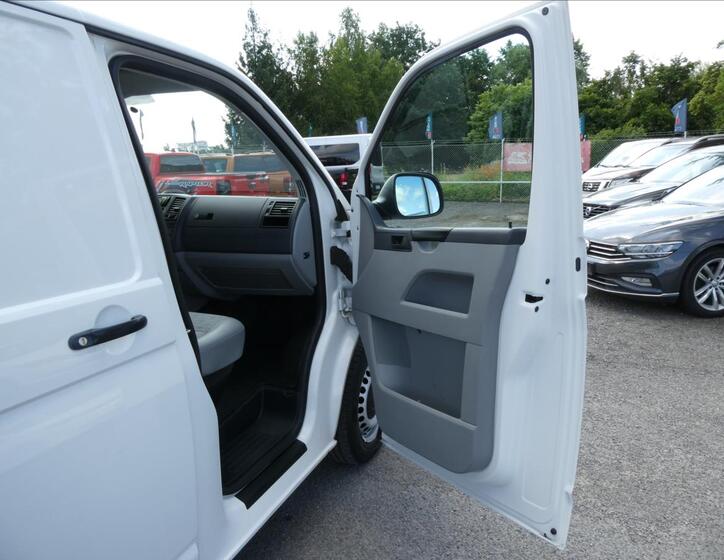 Volkswagen Transporter 14